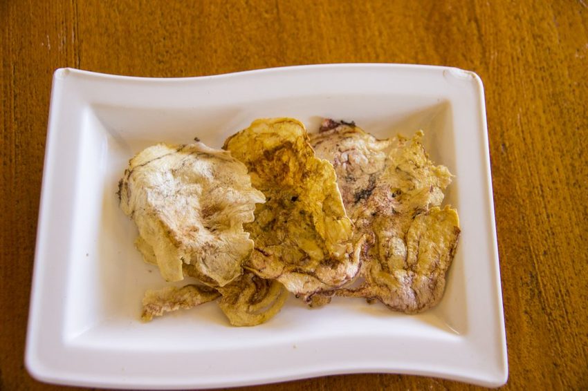 【宜蘭景點】五結景點/溪和三代目觀光工廠~DIY飯糰與海鮮押片,親子同遊雨天備案好選擇