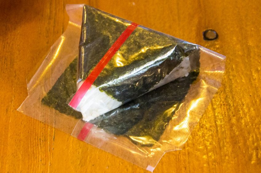 【宜蘭景點】五結景點/溪和三代目觀光工廠~DIY飯糰與海鮮押片,親子同遊雨天備案好選擇