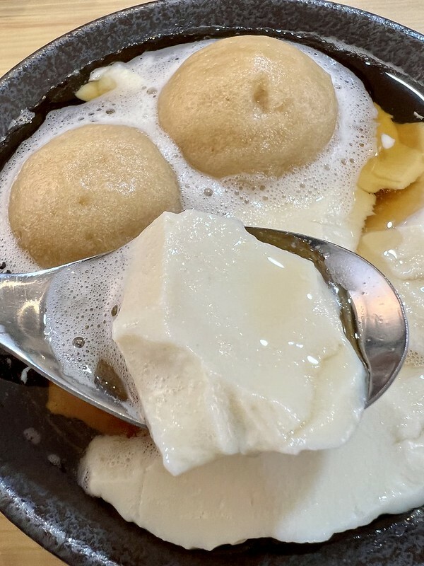 【台灣，桃園市，平鎮區】意外路過一家祖傳三代40年好味道的小店「李記輕豆花」，薑汁冰沙讓人驚艷！！（桃