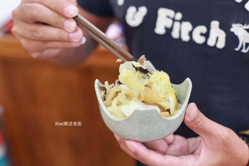 彰化秦湯御膳食補製湯所｜彰化溫補湯品，限量推出料多實在湯頭甘醇多種湯品，彰化溫暖小店