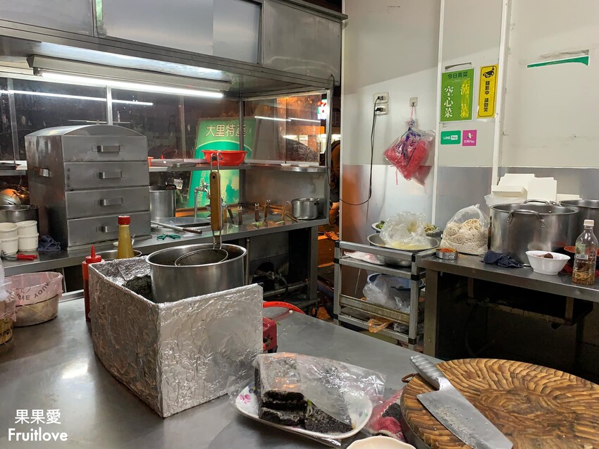 阿華米糕鹹菜鴨⟩鹹酸清甜的湯頭，鴨肉鮮嫩，內用還可以免費續湯-台中大里美食 @果果愛Fruitlove