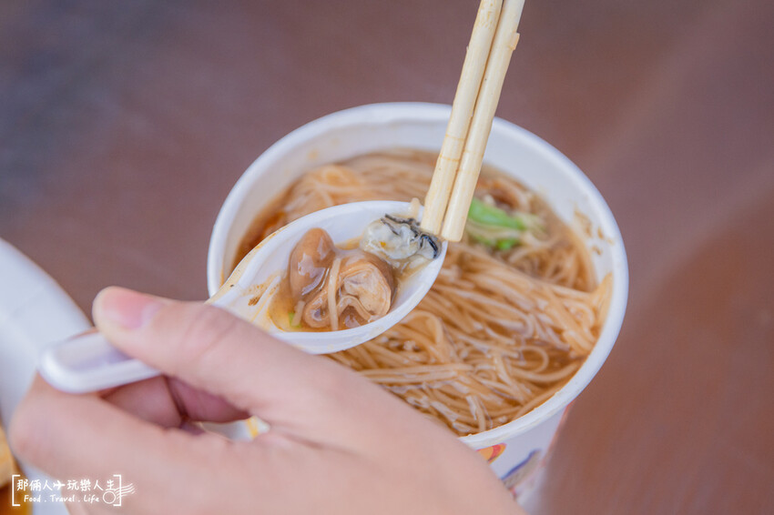 嘉義北興街蔡媽媽臭豆腐麵線，下班時刻點心的好選擇~