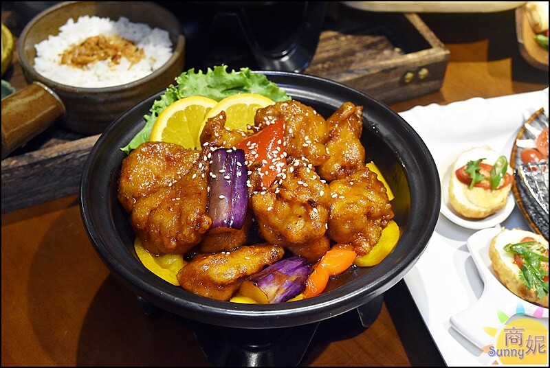 斐得蔬食熱浪來襲。台中異國風蔬食推這家!百道創意素食美味讓人驚艷好停車更加分-商妮吃喝遊樂