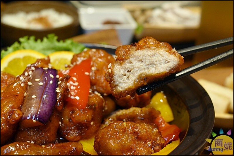 斐得蔬食熱浪來襲。台中異國風蔬食推這家!百道創意素食美味讓人驚艷好停車更加分-商妮吃喝遊樂