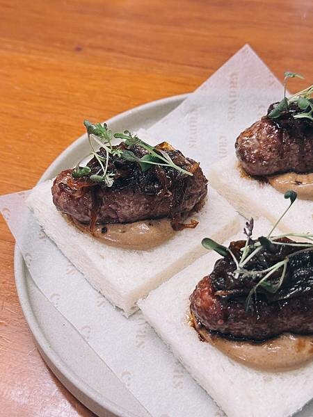 台北市大安區大安區美食------吃的到袋鼠肉的澳洲美味bistro Canvas (改為單點制初訪)