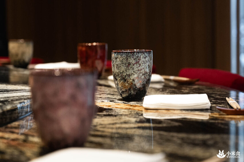 魚貫鐵板燒｜極致感官薰陶。海陸的美味大合輯｜台北無菜單料理推薦｜中山區餐廳｜澳洲活龍蝦、日本A5和牛 - 小米食