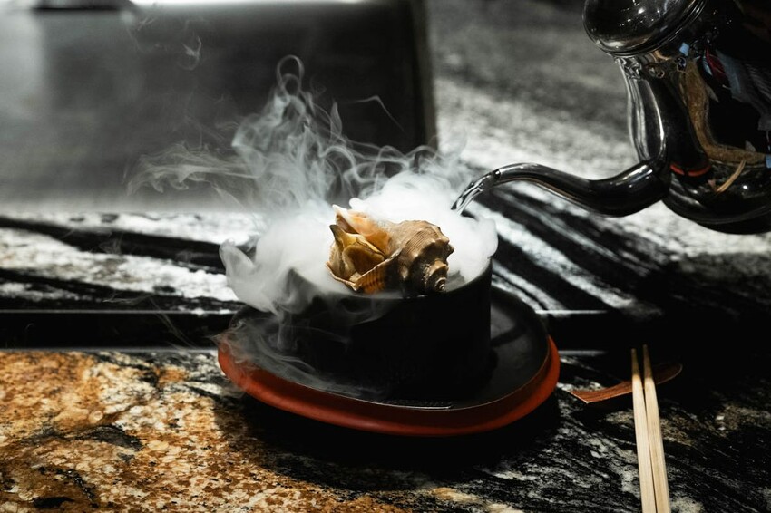 魚貫鐵板燒｜極致感官薰陶。海陸的美味大合輯｜台北無菜單料理推薦｜中山區餐廳｜澳洲活龍蝦、日本A5和牛 - 小米食