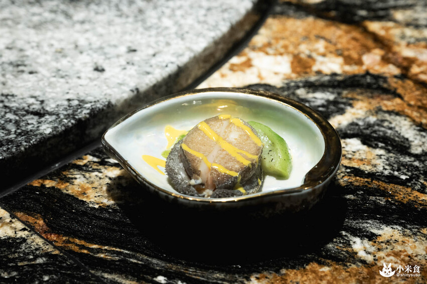 魚貫鐵板燒｜極致感官薰陶。海陸的美味大合輯｜台北無菜單料理推薦｜中山區餐廳｜澳洲活龍蝦、日本A5和牛 - 小米食