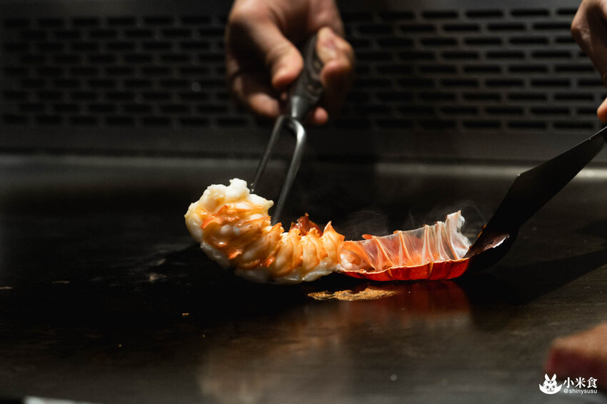 魚貫鐵板燒｜極致感官薰陶。海陸的美味大合輯｜台北無菜單料理推薦｜中山區餐廳｜澳洲活龍蝦、日本A5和牛 - 小米食