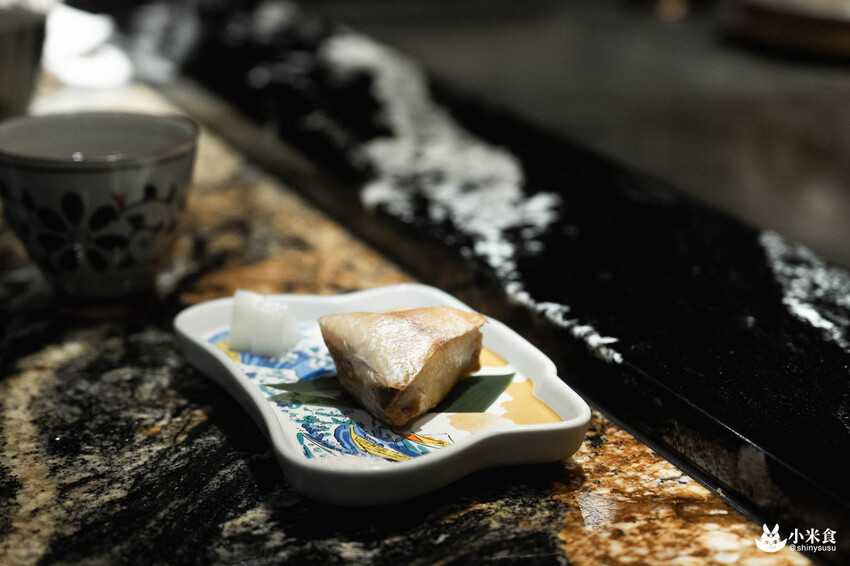 魚貫鐵板燒｜極致感官薰陶。海陸的美味大合輯｜台北無菜單料理推薦｜中山區餐廳｜澳洲活龍蝦、日本A5和牛 - 小米食