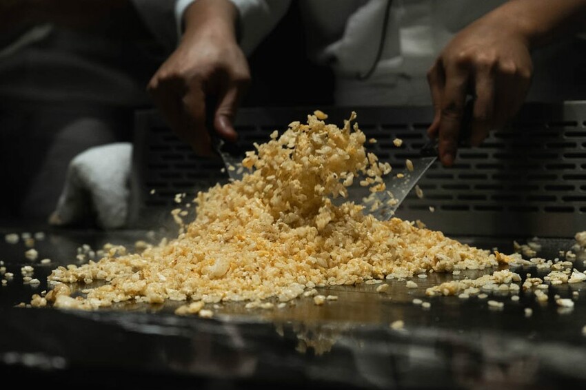 魚貫鐵板燒｜極致感官薰陶。海陸的美味大合輯｜台北無菜單料理推薦｜中山區餐廳｜澳洲活龍蝦、日本A5和牛 - 小米食