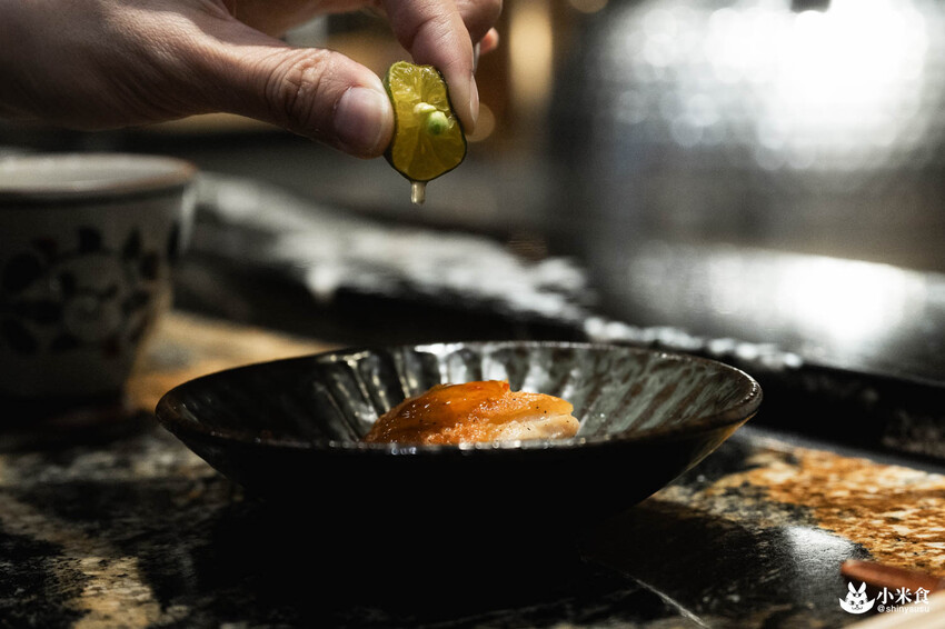 魚貫鐵板燒｜極致感官薰陶。海陸的美味大合輯｜台北無菜單料理推薦｜中山區餐廳｜澳洲活龍蝦、日本A5和牛 - 小米食