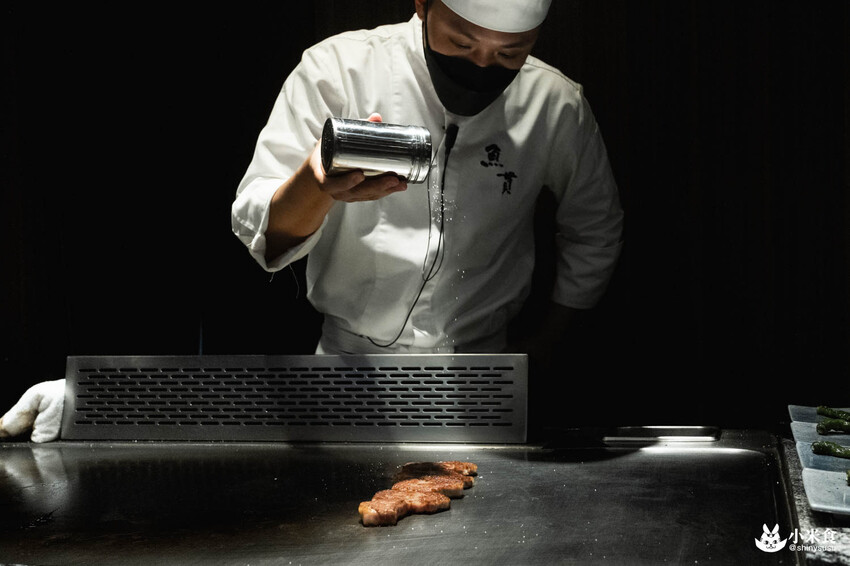 魚貫鐵板燒｜極致感官薰陶。海陸的美味大合輯｜台北無菜單料理推薦｜中山區餐廳｜澳洲活龍蝦、日本A5和牛 - 小米食