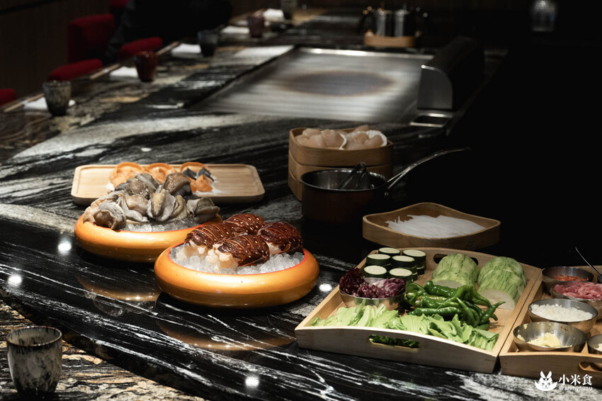 魚貫鐵板燒｜極致感官薰陶。海陸的美味大合輯｜台北無菜單料理推薦｜中山區餐廳｜澳洲活龍蝦、日本A5和牛 - 小米食