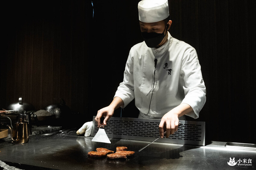 魚貫鐵板燒｜極致感官薰陶。海陸的美味大合輯｜台北無菜單料理推薦｜中山區餐廳｜澳洲活龍蝦、日本A5和牛 - 小米食