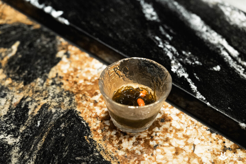 魚貫鐵板燒｜極致感官薰陶。海陸的美味大合輯｜台北無菜單料理推薦｜中山區餐廳｜澳洲活龍蝦、日本A5和牛 - 小米食