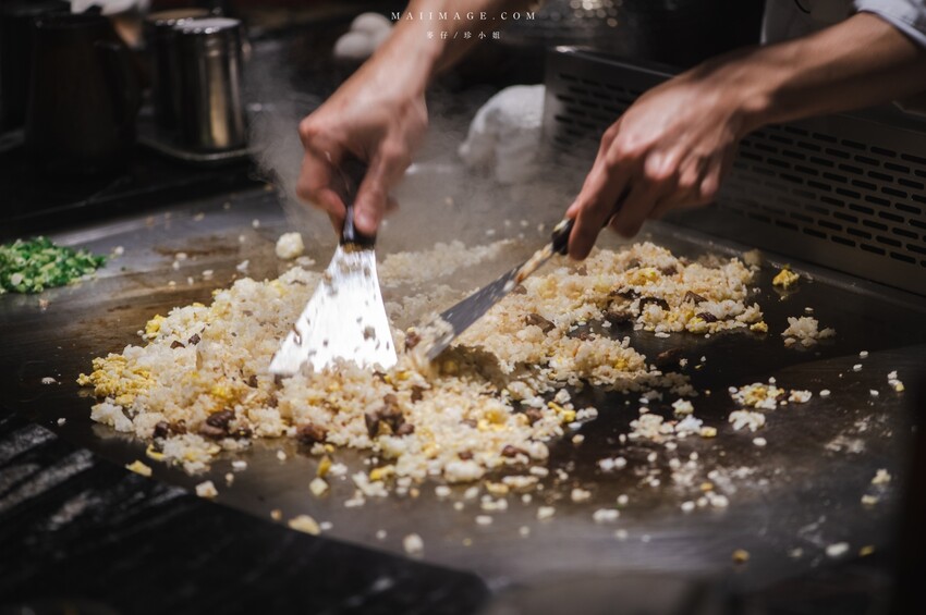 台北美食｜魚貫鐵板燒～日式懷石鐵板燒的天花板，老闆又出大絕招1800元可以吃16道菜，這合理嗎？中山區鐵板