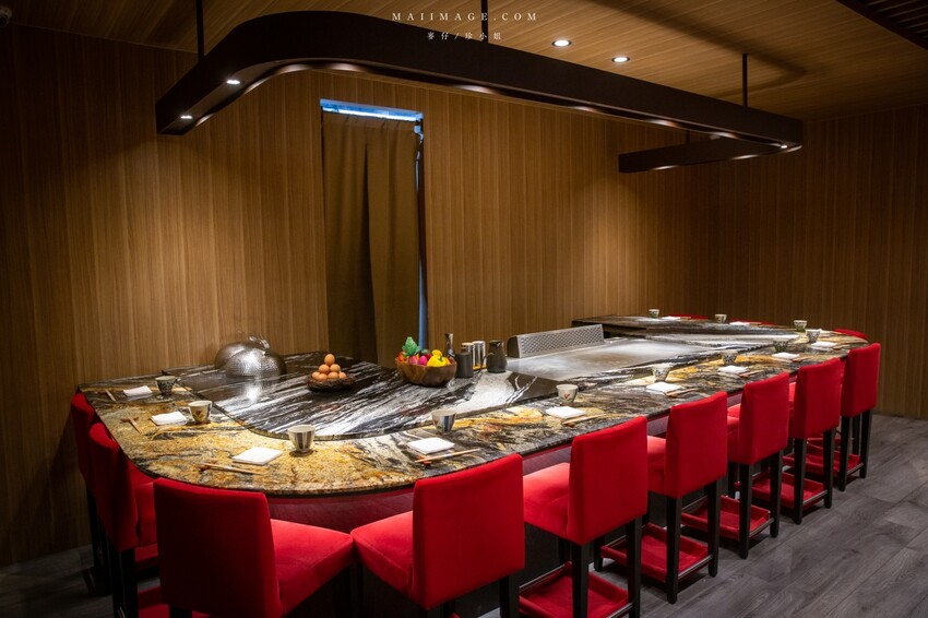 台北美食｜魚貫鐵板燒～日式懷石鐵板燒的天花板，老闆又出大絕招1800元可以吃16道菜，這合理嗎？中山區鐵板