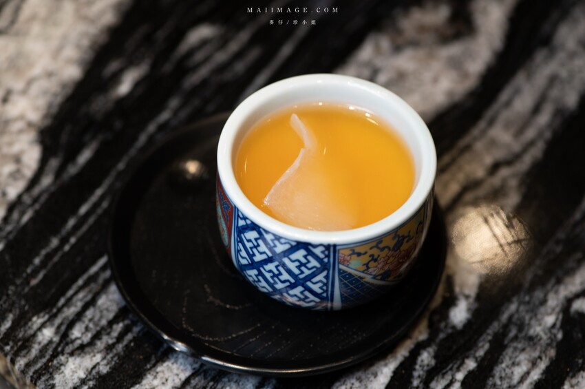 台北美食｜魚貫鐵板燒～日式懷石鐵板燒的天花板，老闆又出大絕招1800元可以吃16道菜，這合理嗎？中山區鐵板