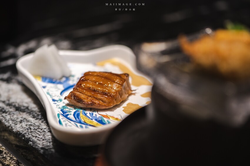 台北美食｜魚貫鐵板燒～日式懷石鐵板燒的天花板，老闆又出大絕招1800元可以吃16道菜，這合理嗎？中山區鐵板