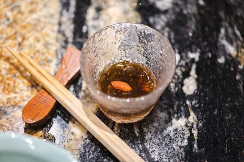 台北美食｜魚貫鐵板燒～日式懷石鐵板燒的天花板，老闆又出大絕招1800元可以吃16道菜，這合理嗎？中山區鐵板