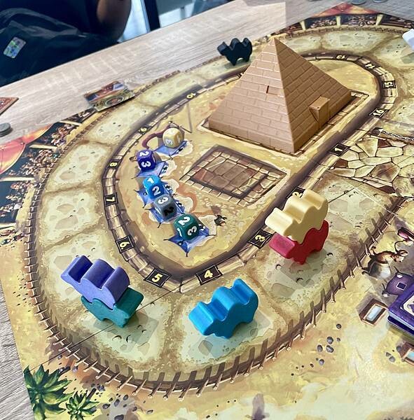 桃園中壢-不限時桌遊咖啡店-玩逗樹咖啡Wonder Tree-中原店