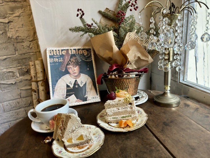 高雄市鼓山區高雄美食｜花房裏L’atelier d’Ahao 甜點店，是南法風情的甜點店？也是一間花店哦！（高雄下午茶/高雄美術館