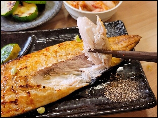 【南屯區】禾畔小賣所 日式丼飯專賣－丼飯外帶88折～10幾樣丼飯口味加上舒肥牛、炸蝦和令人回味的醬汁值得