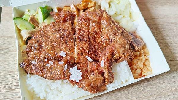 2023板橋美食大推薦！精選超過40家超人氣店家、排隊美食店家、巷弄美食小吃店、在地人推薦美食一次完整收錄