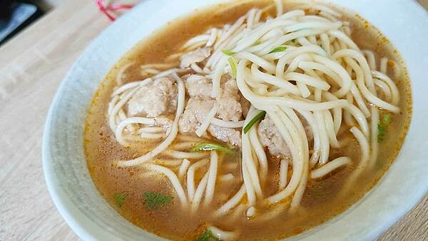 2023板橋美食大推薦！精選超過40家超人氣店家、排隊美食店家、巷弄美食小吃店、在地人推薦美食一次完整收錄