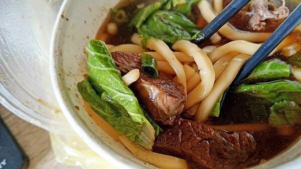 2023板橋美食大推薦！精選超過40家超人氣店家、排隊美食店家、巷弄美食小吃店、在地人推薦美食一次完整收錄