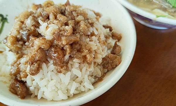 2023板橋美食大推薦！精選超過40家超人氣店家、排隊美食店家、巷弄美食小吃店、在地人推薦美食一次完整收錄