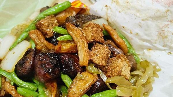 2023板橋美食大推薦！精選超過40家超人氣店家、排隊美食店家、巷弄美食小吃店、在地人推薦美食一次完整收錄