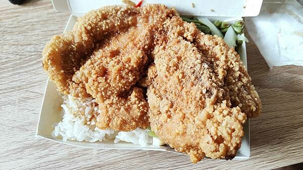 2023板橋美食大推薦！精選超過40家超人氣店家、排隊美食店家、巷弄美食小吃店、在地人推薦美食一次完整收錄