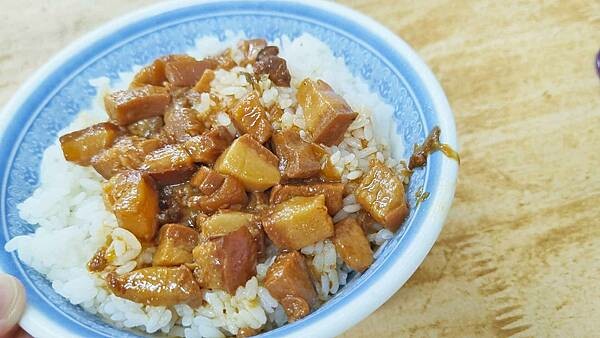 2023板橋美食大推薦！精選超過40家超人氣店家、排隊美食店家、巷弄美食小吃店、在地人推薦美食一次完整收錄