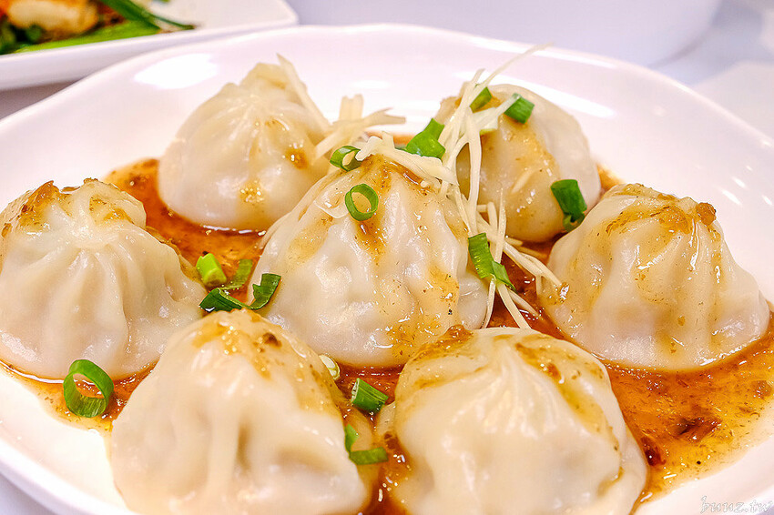 拌麵粥品新開張，客來樂夜食店，手工丸扎實油蔥香氣足，湯包、蛋餅，餐點選擇多！