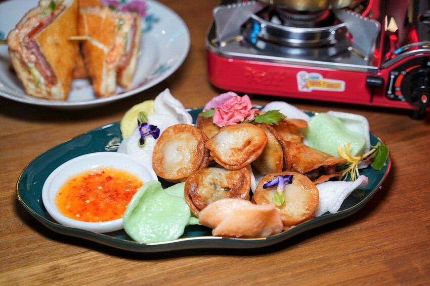 【私嚐小聚】新竹最新最美的寵物友善餐酒館正式試營運啦!復古懷舊氛圍搭配一道道誘人的料理,絕對是三五好友的聚餐新選擇!(菜單/營業時間/電話/地址) - 阿華田的美食日記