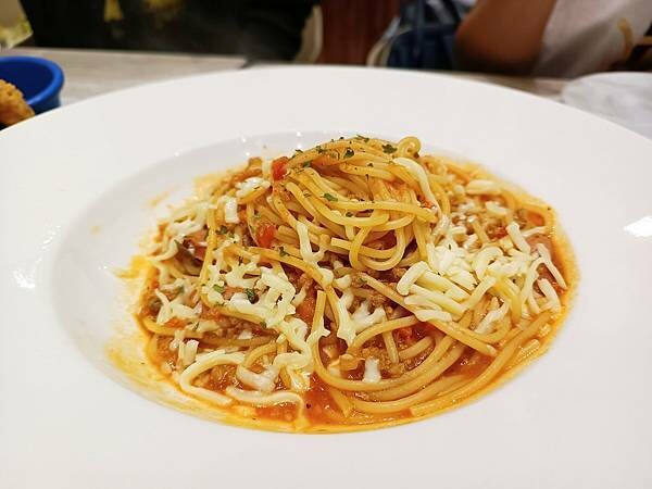 高雄慶生餐廳推薦～【Mr. Steak 牛排先生】幾歲生日就送幾隻蝦！找你阿公阿罵來最適合