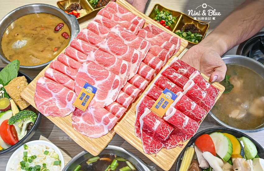 台中台式火鍋推薦，剝皮辣椒雞、麻油雞、魷魚螺肉蒜台灣古早味湯頭