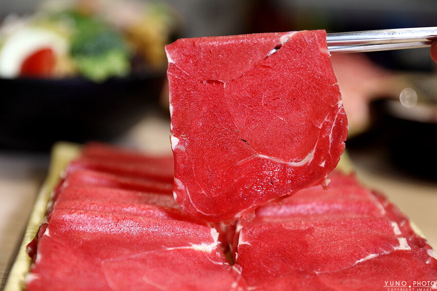 台中市東區火鍋控必訪「台味十足」鍋物！239元起自助吧飲料、冰淇淋、白飯吃到飽 CP值爆表