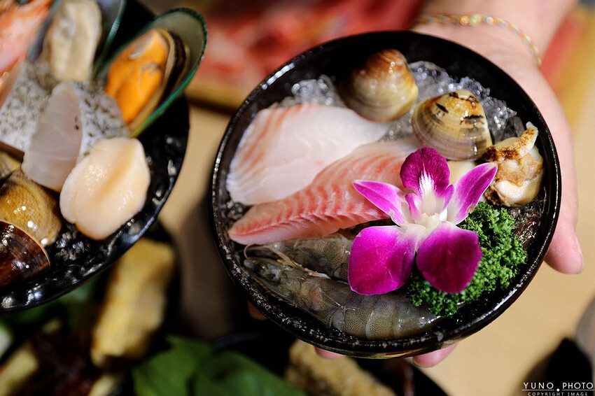 台中市東區火鍋控必訪「台味十足」鍋物！239元起自助吧飲料、冰淇淋、白飯吃到飽 CP值爆表