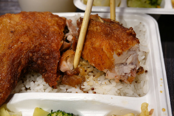 雙連便當外送內用-米樂拾穗專業便當店，台北馬偕附近好吃便當，連附湯都超水準的中山區雙連便當餐廳