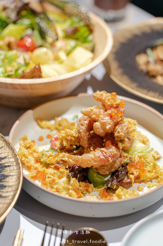 松山區素食餐廳推薦-EVB馬來西亞風味蔬食餐酒館-松山區餐酒館推薦-微風廣場美食餐廳-忠孝復興捷運站美食-台北小巨蛋捷運站美食-26.jpg