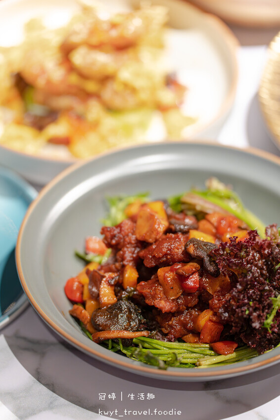 松山區素食餐廳推薦-EVB馬來西亞風味蔬食餐酒館-松山區餐酒館推薦-微風廣場美食餐廳-忠孝復興捷運站美食-台北小巨蛋捷運站美食-35.jpg