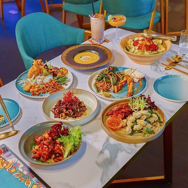 台北 松山區 EVB 馬來西亞風味蔬食餐酒館 微風廣場 6.jpeg