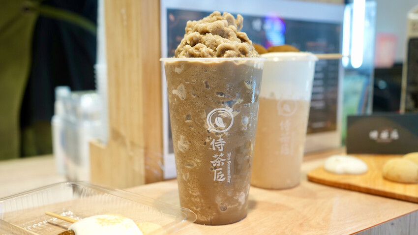 [新品報報] 全台唯一豆乳奶蓋專賣店「侍茶匠」｜期間限定！沁涼冰沙搭配Ｑ彈糰子