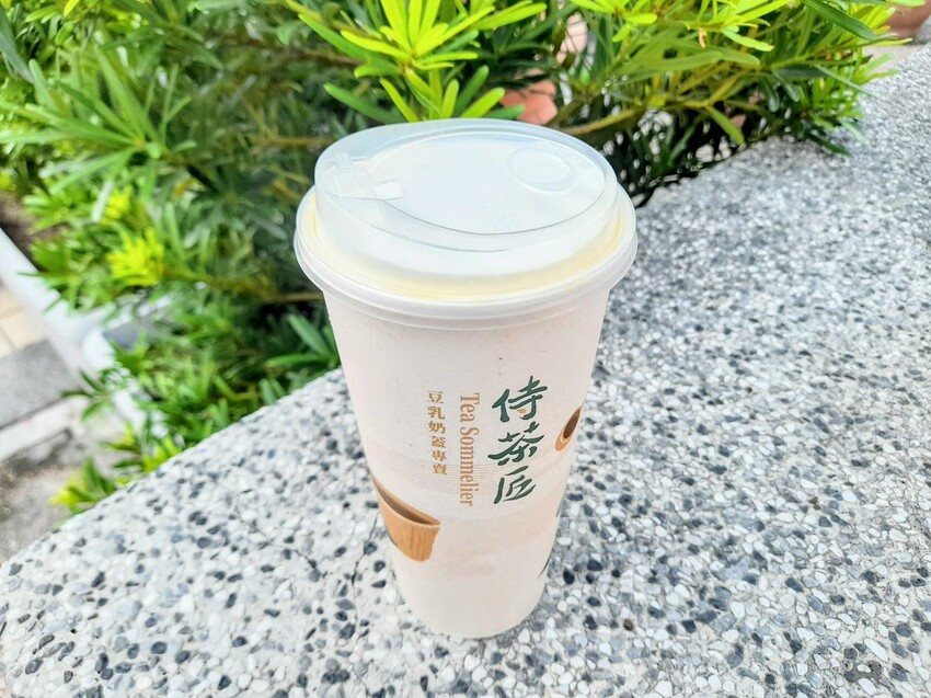 【美食】「侍茶匠 西門總店」全台唯一豆乳奶蓋專賣，西門町手搖