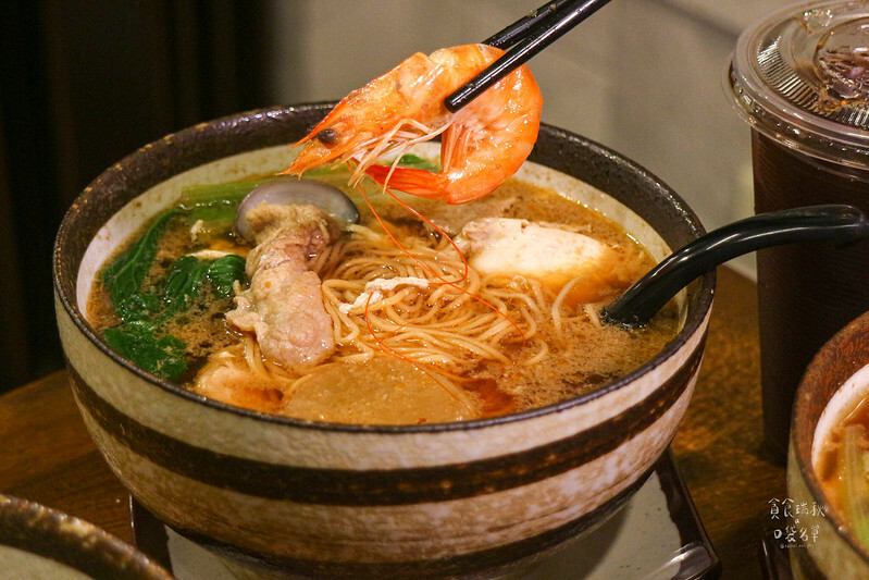 雲林虎尾｜天然蔬果熬製甘甜湯頭底蘊，料豐味美平價鍋燒麵、讚岐烏龍麵、瓜仔肉飯｜五間厝鍋燒