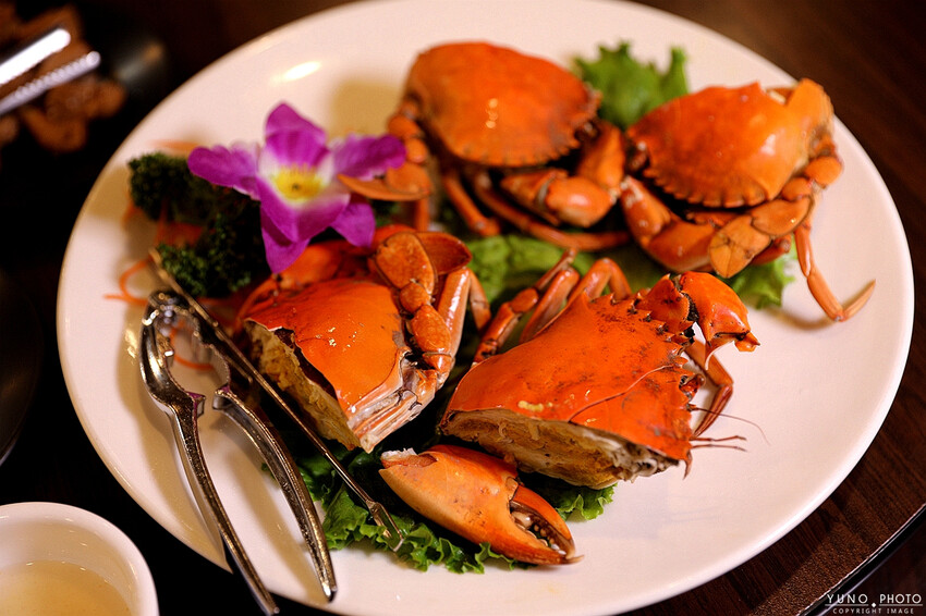 台南市安平區浮誇古早味龍蝦三明治！視覺與味覺都大飽口福 新鮮現撈活海產 超人氣台南海鮮餐廳/桌菜酒席/家庭聚餐｜海鮮