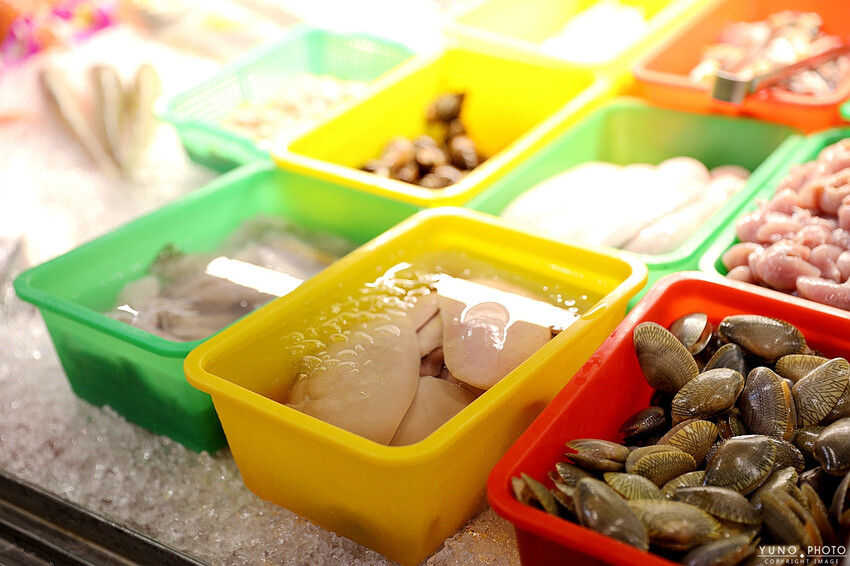 台南市安平區浮誇古早味龍蝦三明治！視覺與味覺都大飽口福 新鮮現撈活海產 超人氣台南海鮮餐廳/桌菜酒席/家庭聚餐｜海鮮